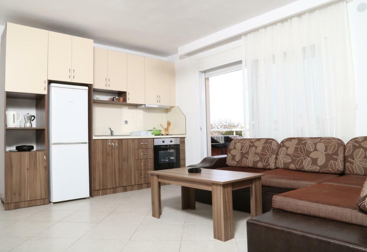 Sinanis Family Apartments Керамоти Экстерьер фото
